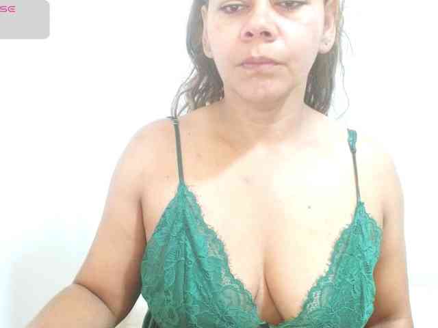 KaillyPariss webcam