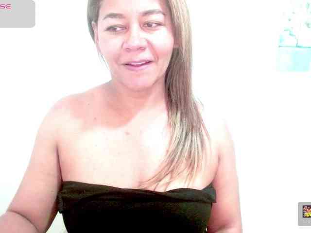 KaillyPariss webcam