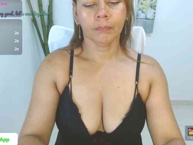 KaillyPariss webcam