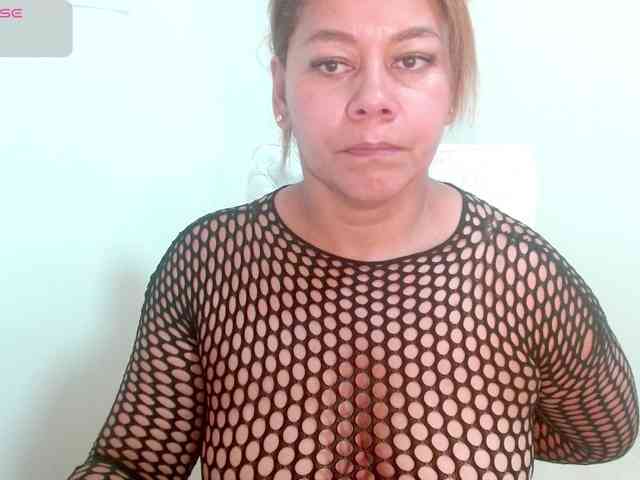 KaillyPariss webcam