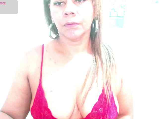 KaillyPariss KaillyPariss
