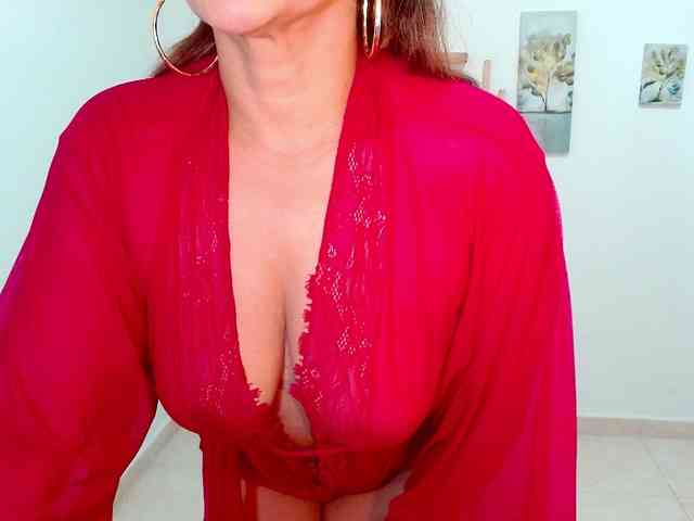 KaillyPariss webcam