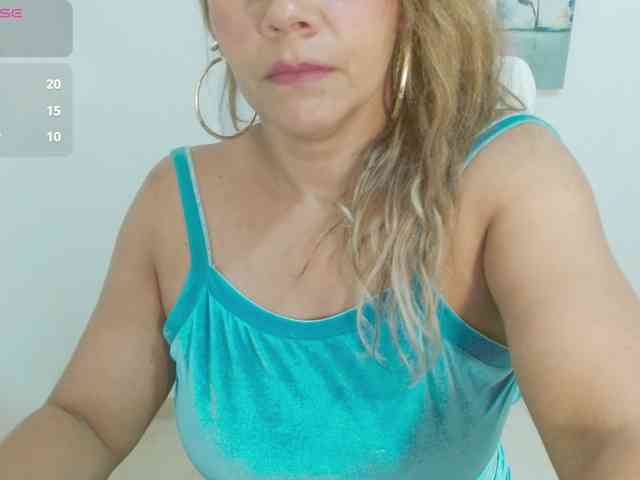KaillyPariss webcam