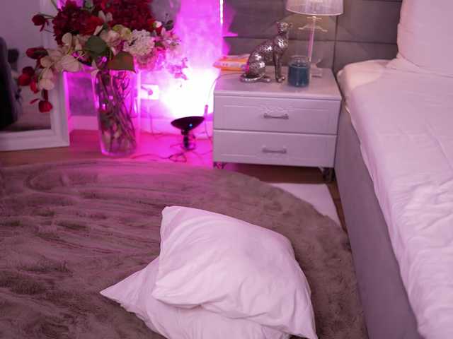 BlancheSummer live cam on BongaCams