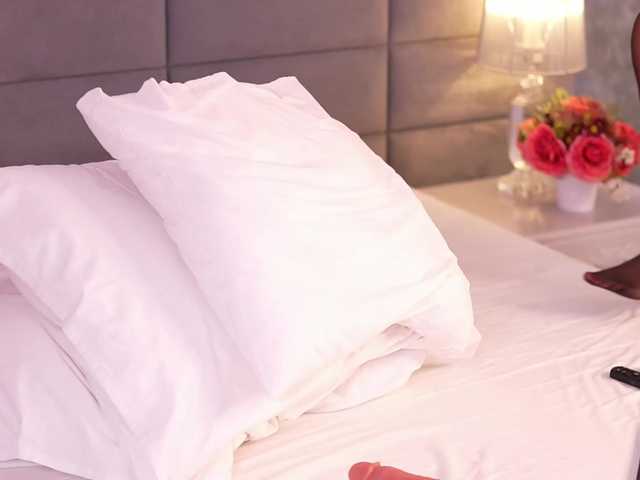 BlancheSummer live webcam show