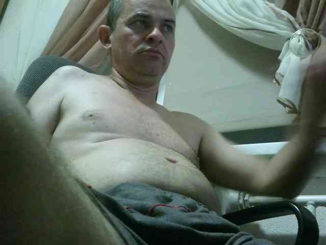 qaz75va Sex Cam Show