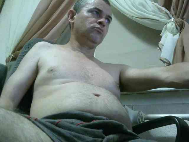 qaz75va Sex Cam Show
