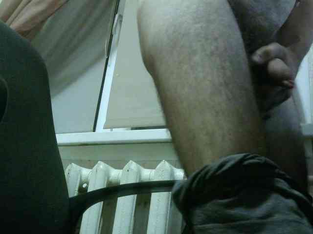 qaz75va Sex Cam Show