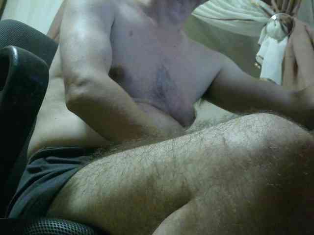 qaz75va Sex Cam Show
