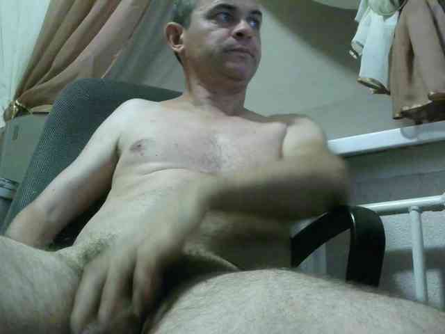 qaz75va Sex Cam Show