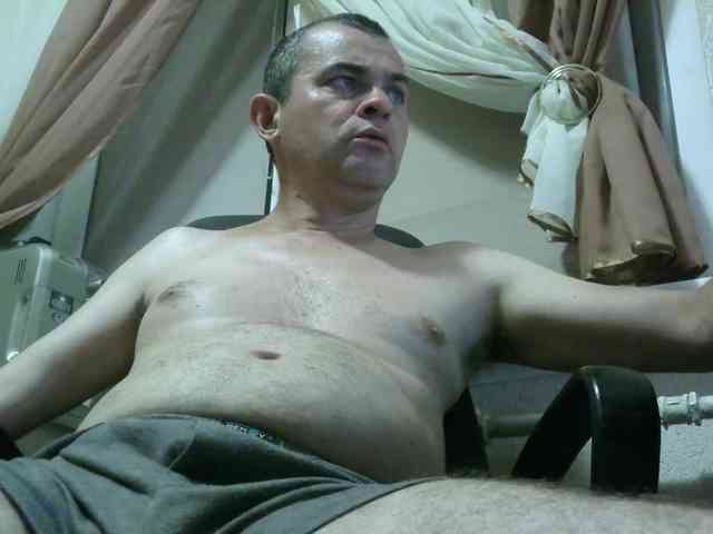 qaz75va Sex Cam Show