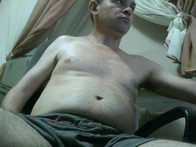 qaz75va Sex Cam Show