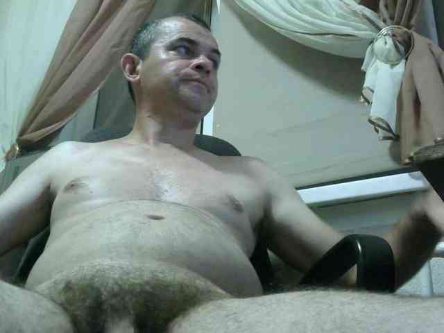 qaz75va Sex Cam Show
