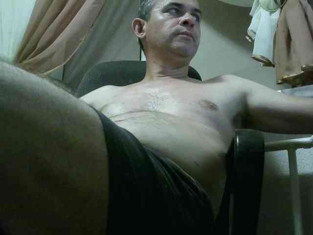 qaz75va Sex Cam Show