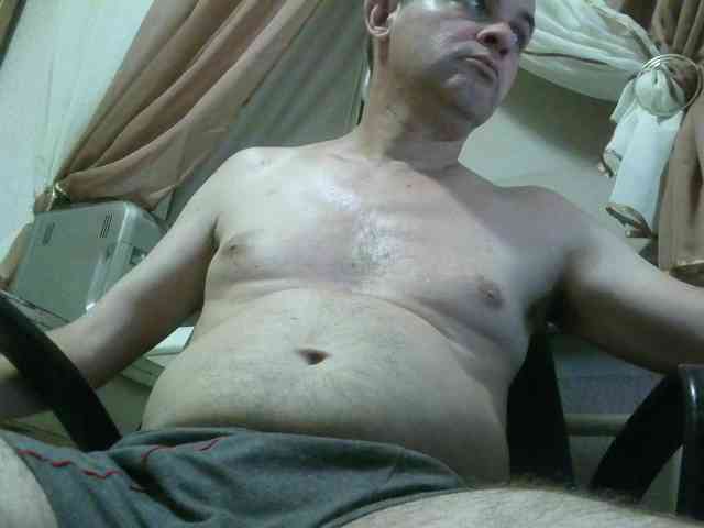 qaz75va Sex Cam Show