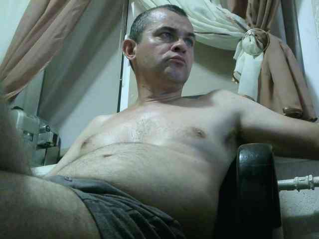 qaz75va Sex Cam Show