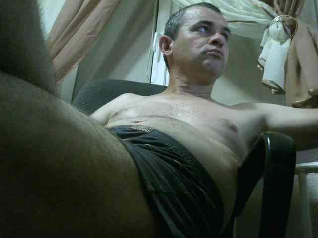qaz75va Sex Cam Show