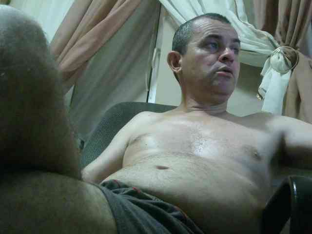 qaz75va Sex Cam Show