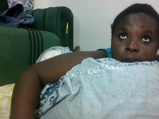 Hotybobbies's Live Webcam