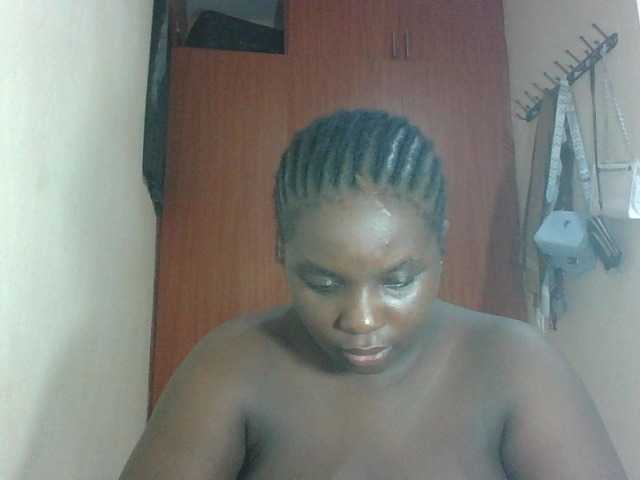 Hotybobbies's BongaCams show and profile