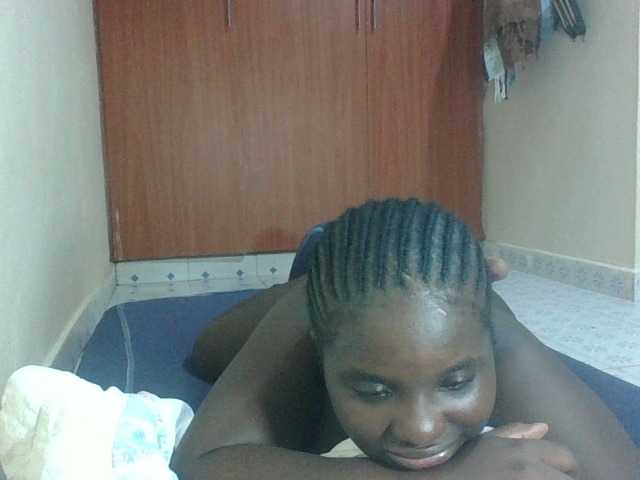 Hotybobbies Live Cam and Statistics on UnifiedCams