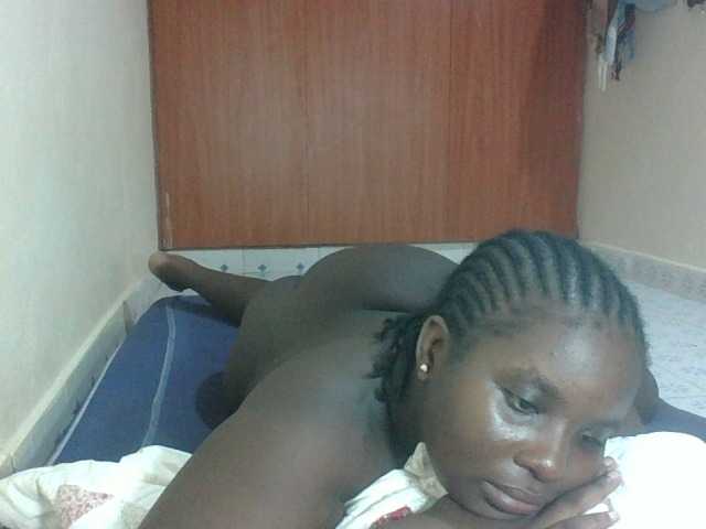 Hotybobbies's BongaCams show and profile