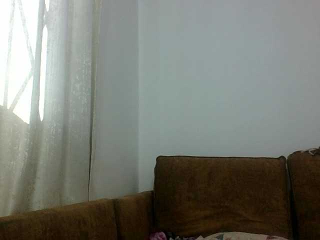 Hotybobbies live cam on BongaCams