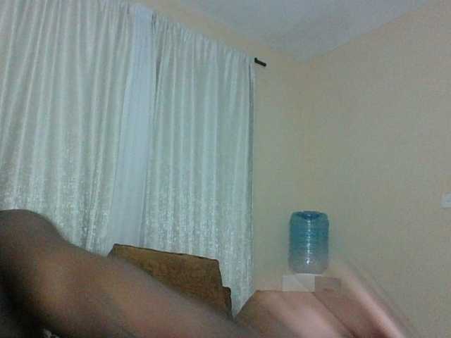 Hotybobbies live cam on BongaCams