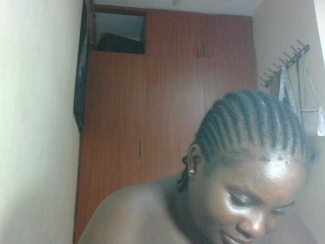 Hotybobbies's BongaCams show and profile