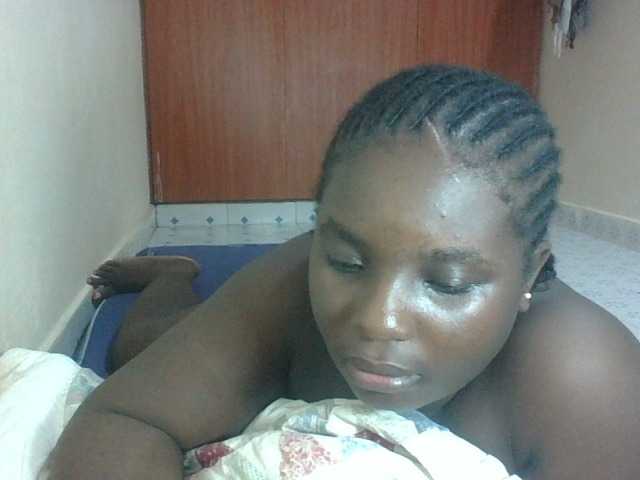 Hotybobbies's BongaCams show and profile