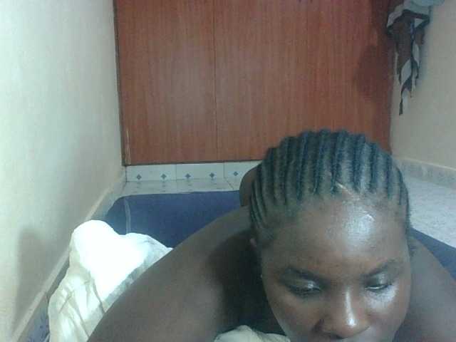 Hotybobbies's BongaCams show and profile