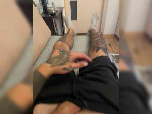 Markus23-1 Sex Cam Show