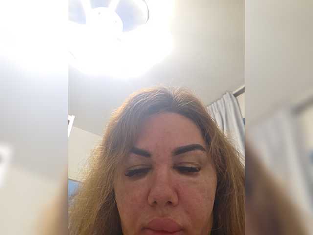 Alisasexx live cam on BongaCams
