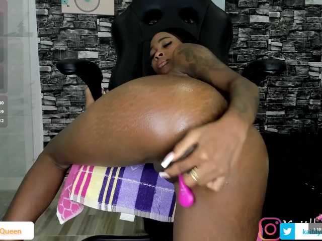 Kaitllyn-Queen live cam on BongaCams