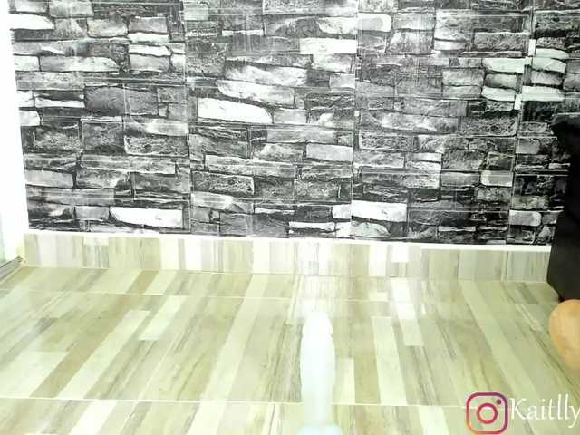 Kaitllyn-Queen live cam on BongaCams