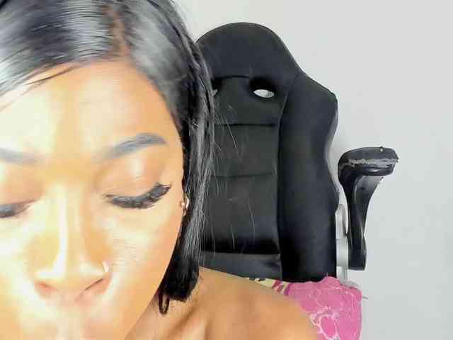 Kaitllyn-Queen webcam