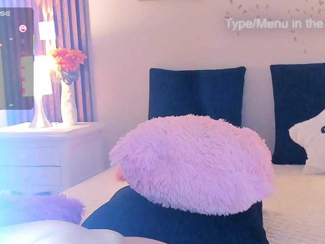 EllieRussell from BongaCams is Freechat