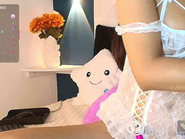 EllieRussell webcam