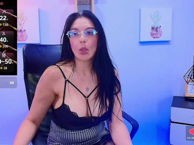 Zuzana21 live cam on BongaCams
