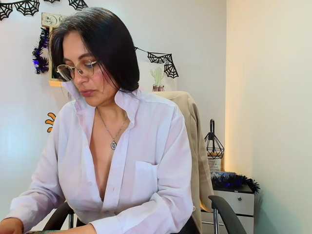 Zuzana21 live cam on BongaCams
