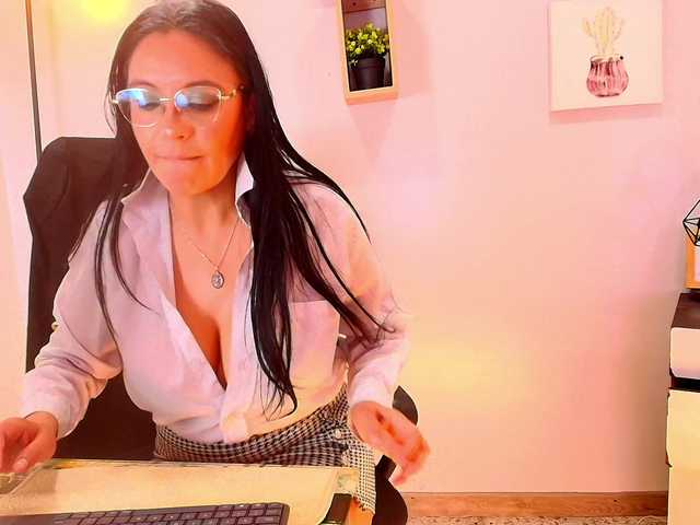 Zuzana21 live cam preview
