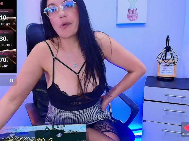Zuzana21 live cam on BongaCams