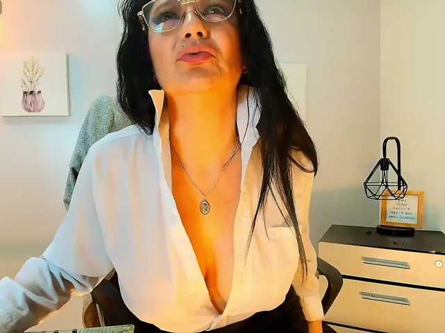 Zuzana21 live cam on BongaCams