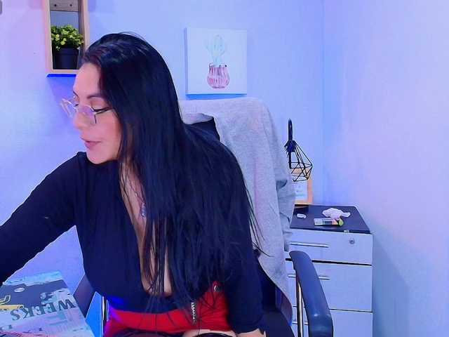 Zuzana21 live cam on BongaCams