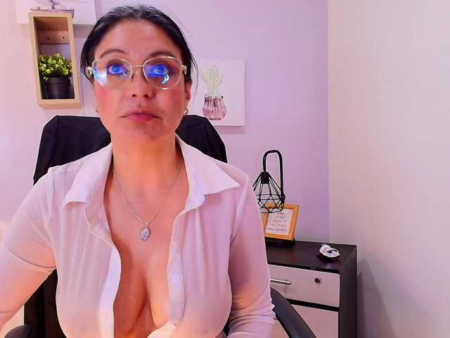 Zuzana21