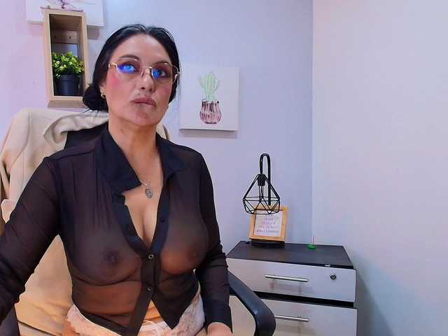 Zuzana21