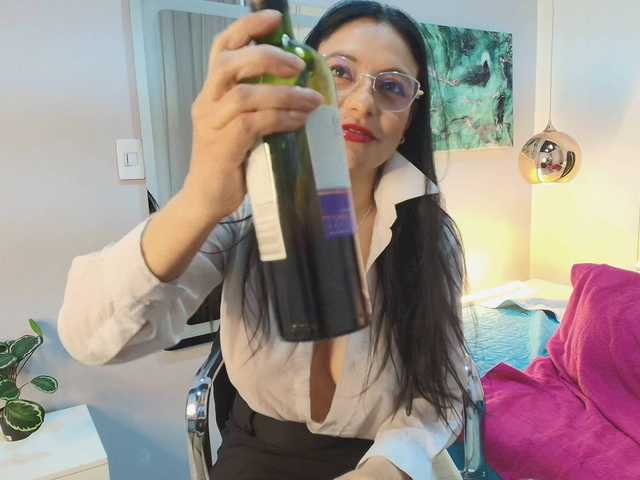 Zuzana21 live cam on BongaCams