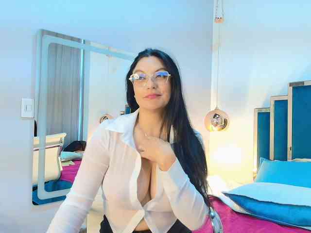 Zuzana21