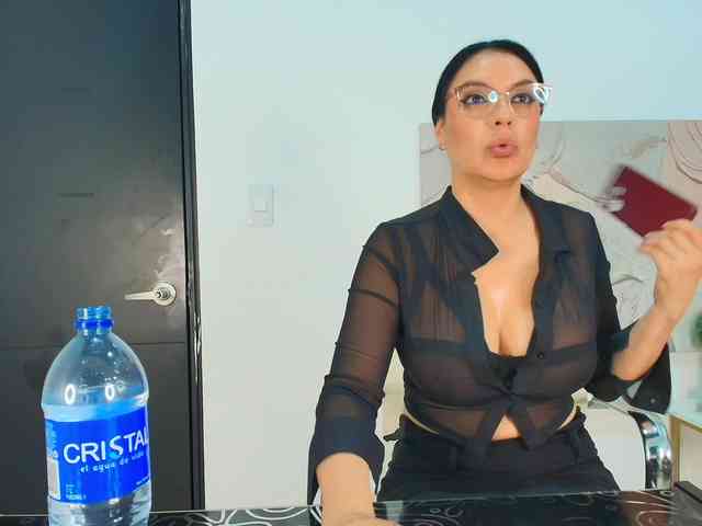 Zuzana21