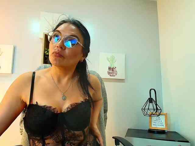 Zuzana21